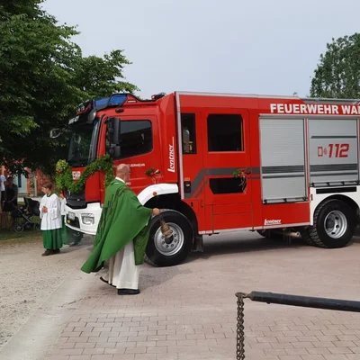 fahrzeugweihe__2.jpg