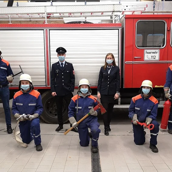 Jugendgruppe 20 T2.jpg